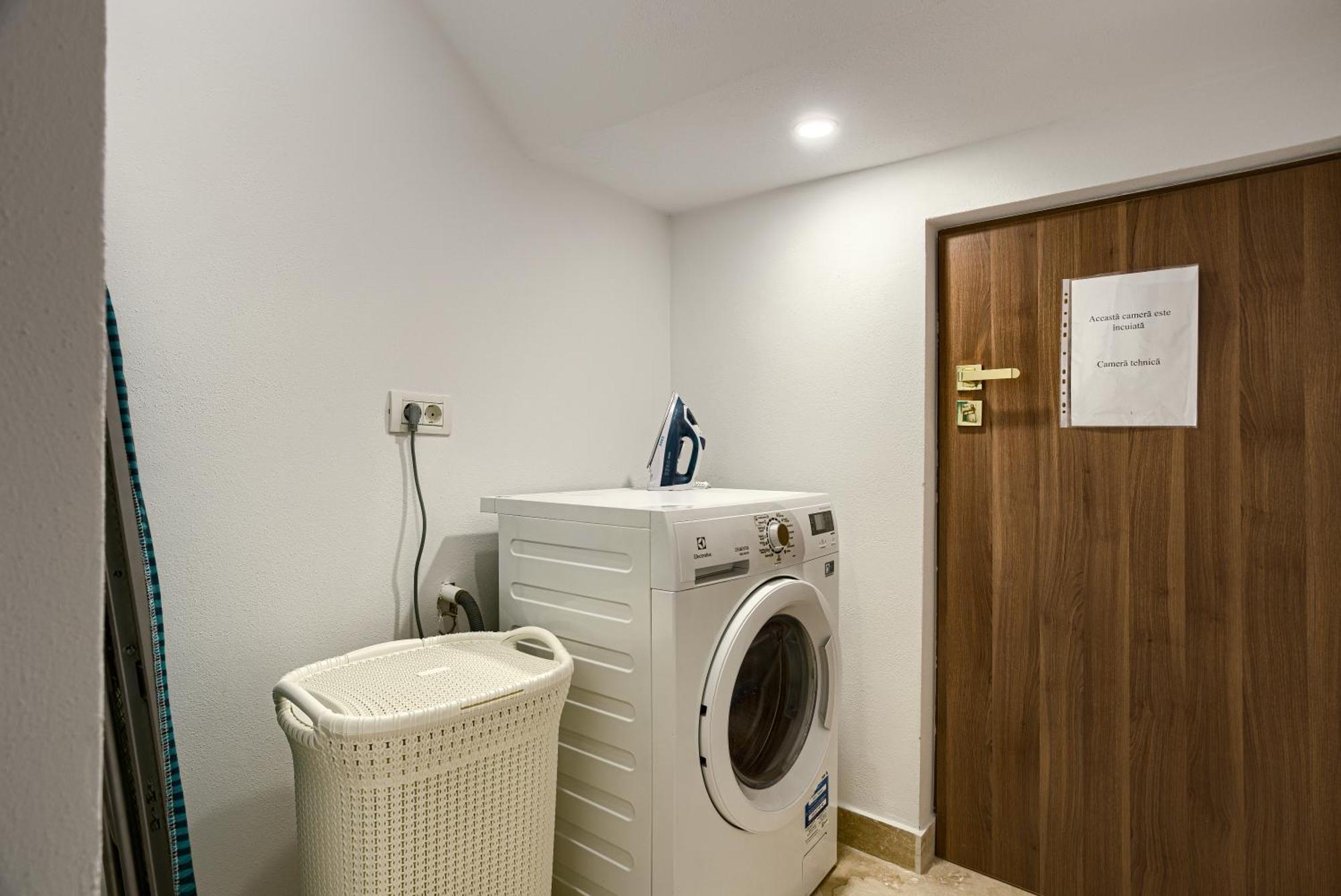 Sika Palladium Garden & Spa Central Apartment Arad Kültér fotó
