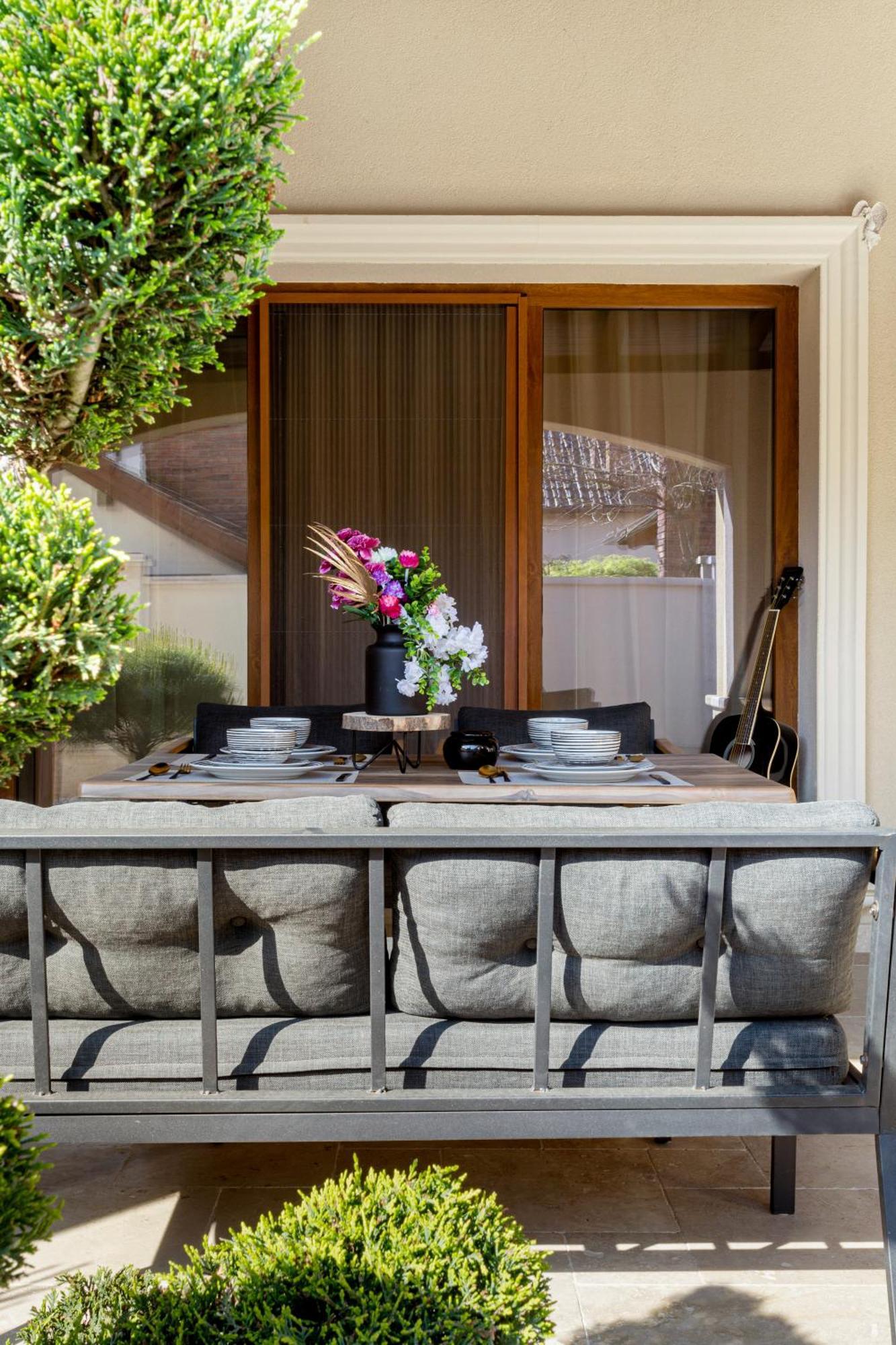Sika Palladium Garden & Spa Central Apartment Arad Kültér fotó
